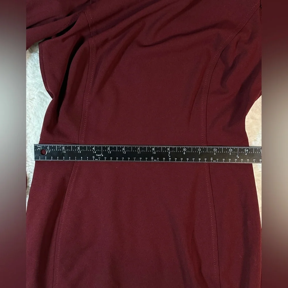 Calvin Klein women’s size 4 maroon dress split sleeve mid length winged sleeve